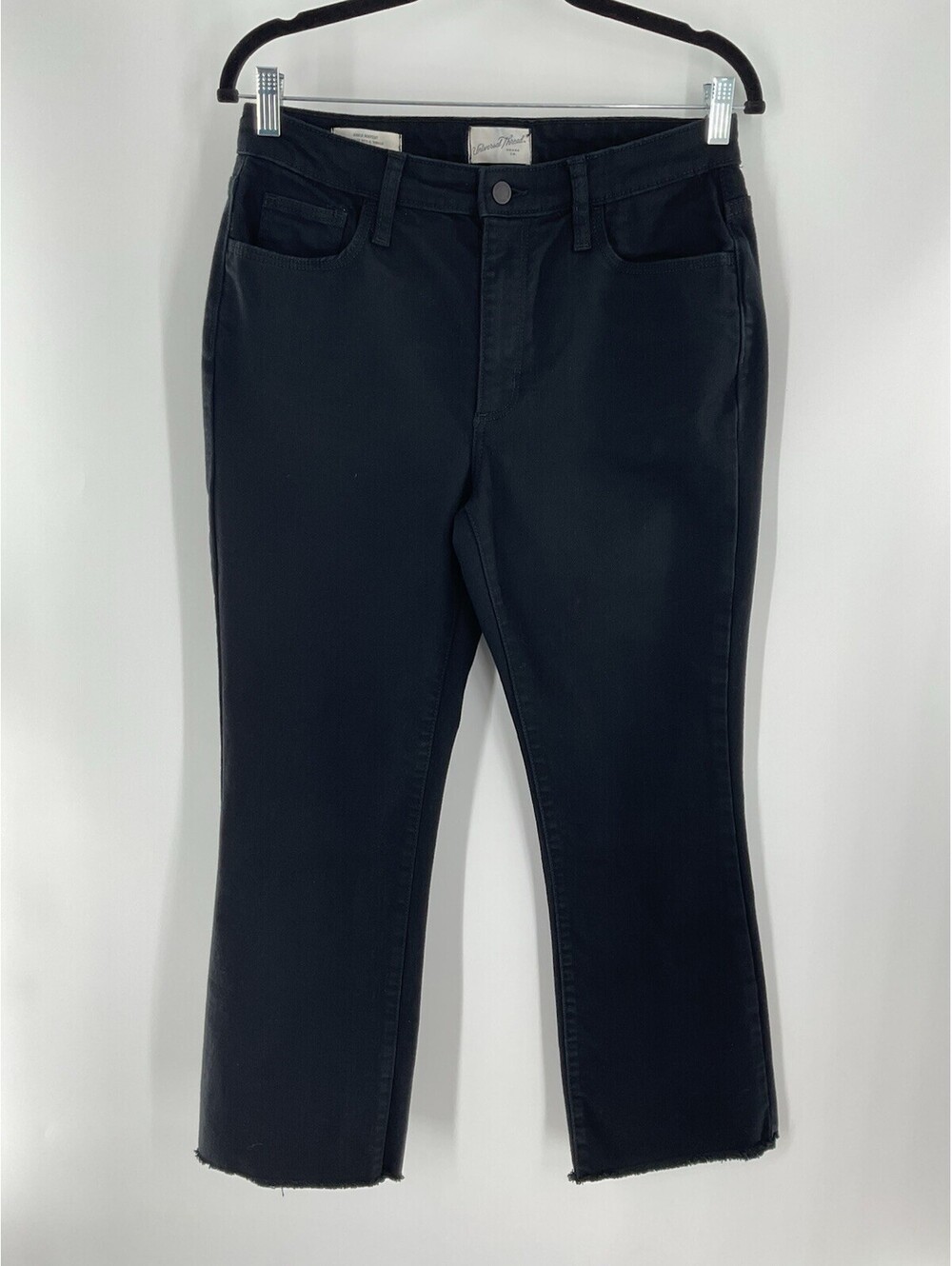 Universal Thread Good Co. Women’s Cut Off Jeans 8/29R Black 112